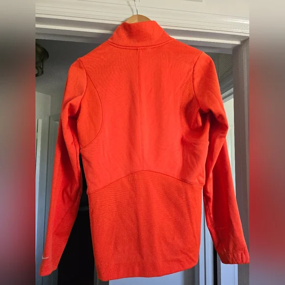 Bright orange Nike Golf pullover - Picture 7 of 8